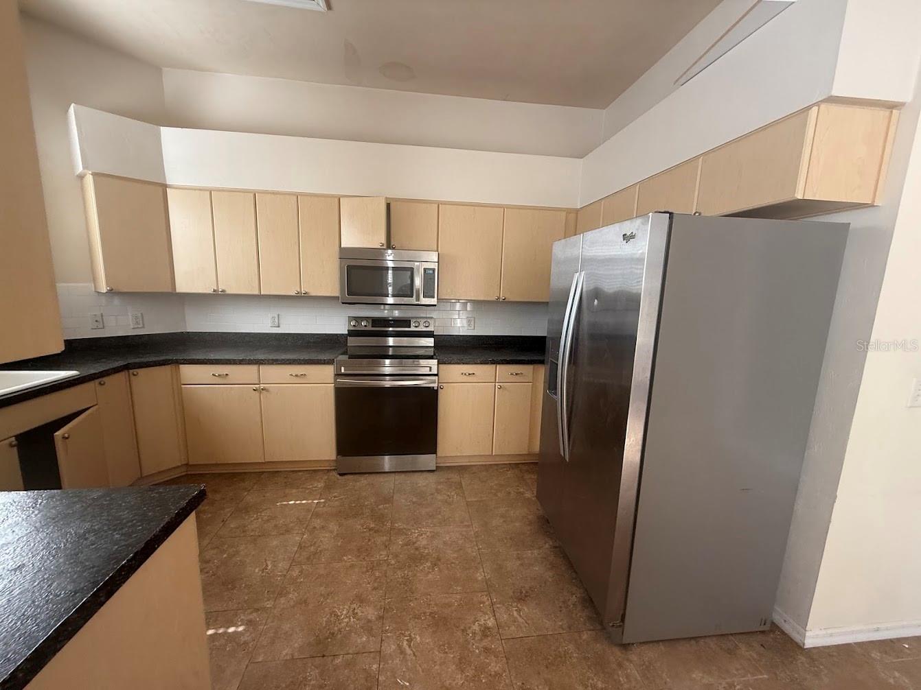 Image 4 of 14 For 9405 31st Lane