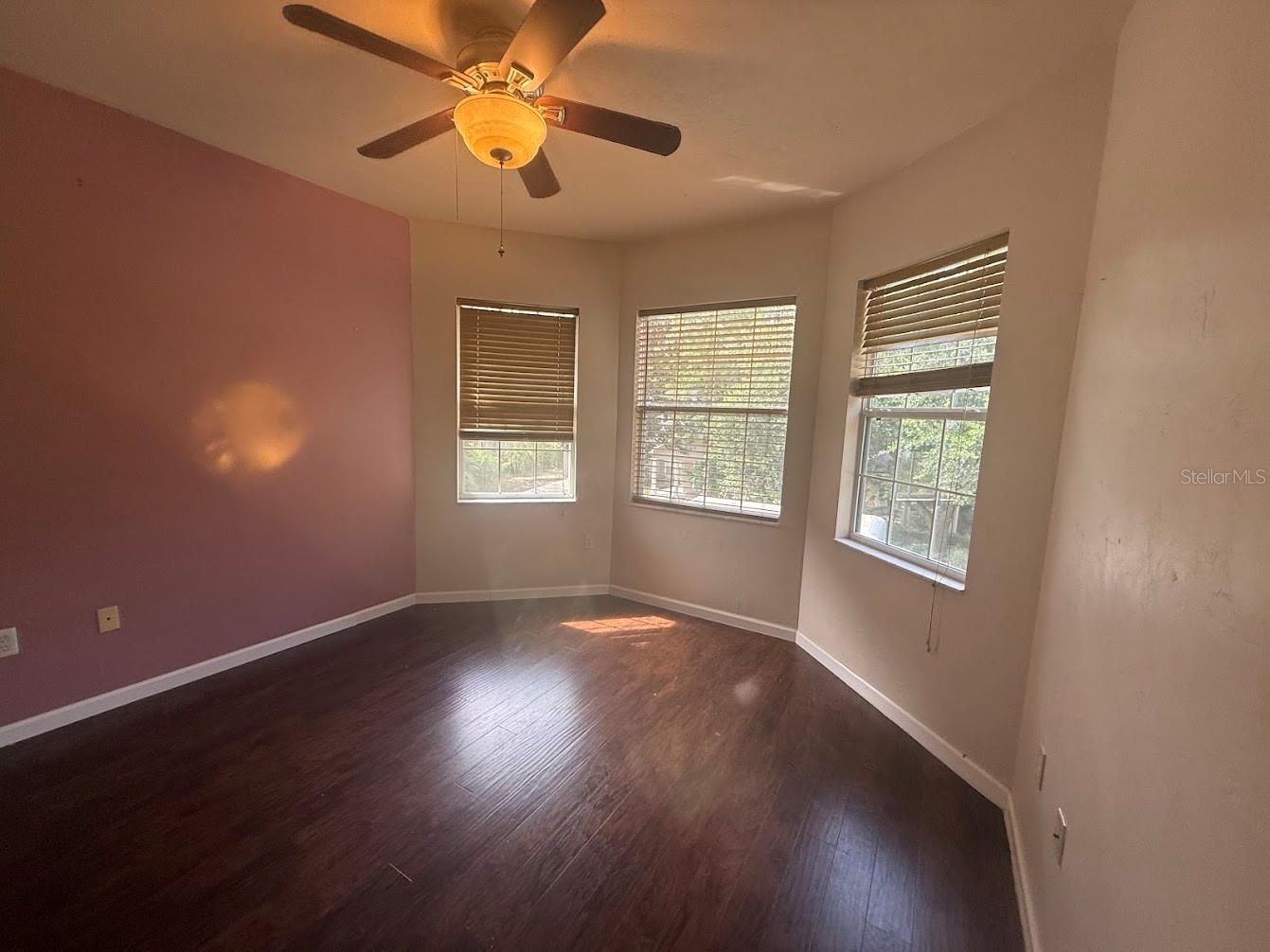 Image 8 of 14 For 9405 31st Lane