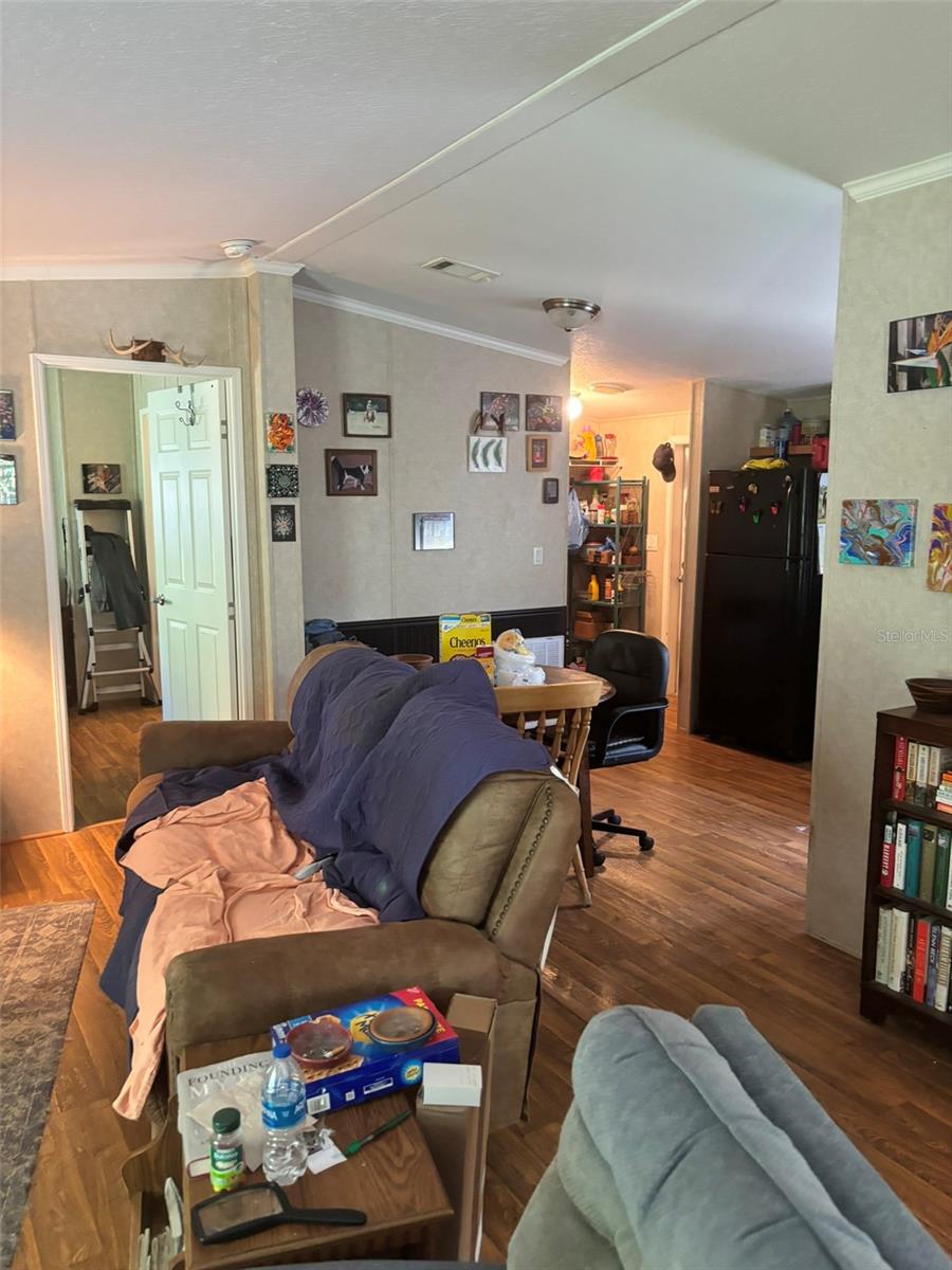 Image 10 of 23 For 9831 65th Lane