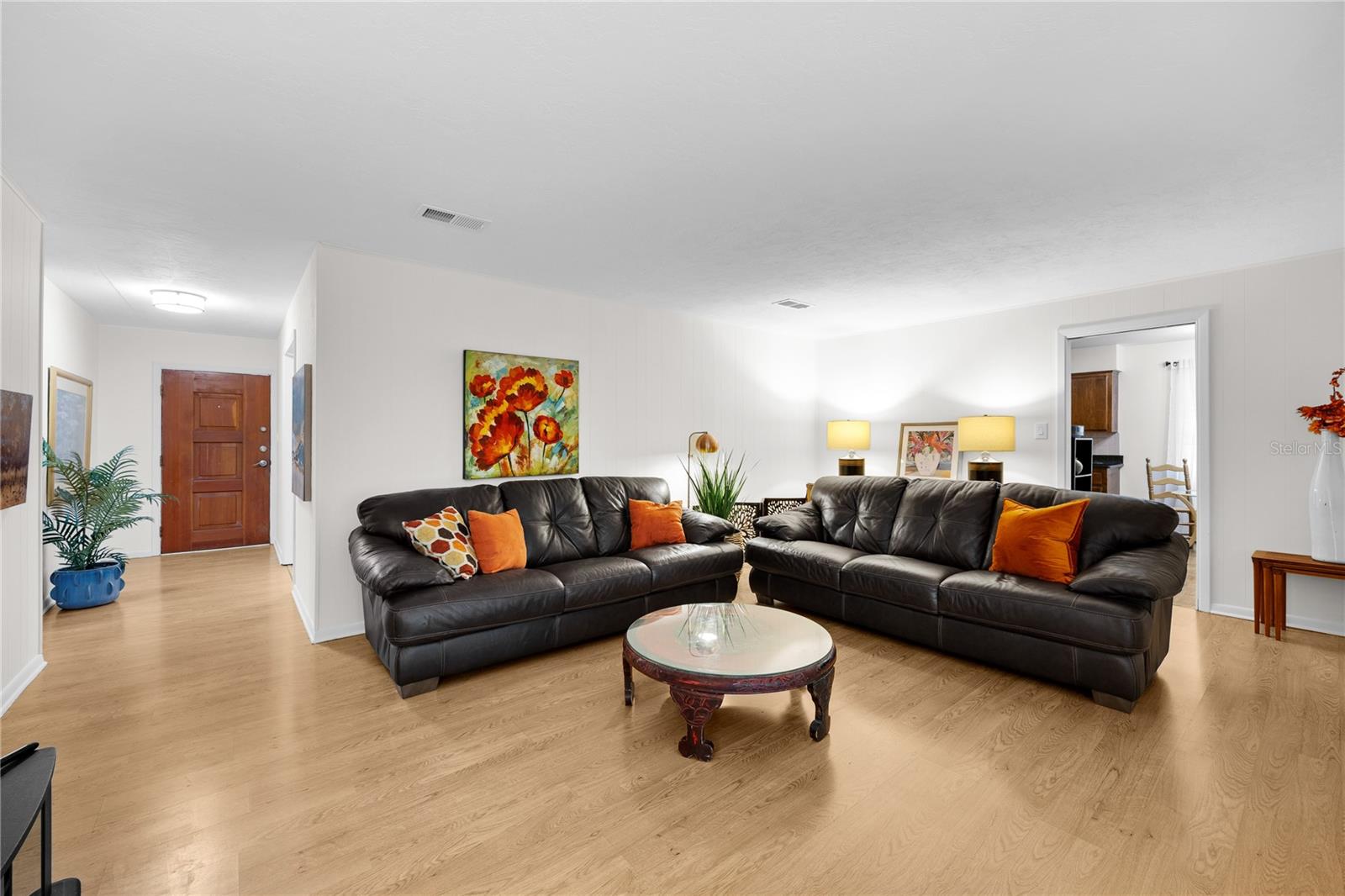 Image 4 of 36 For 3736 7th Avenue