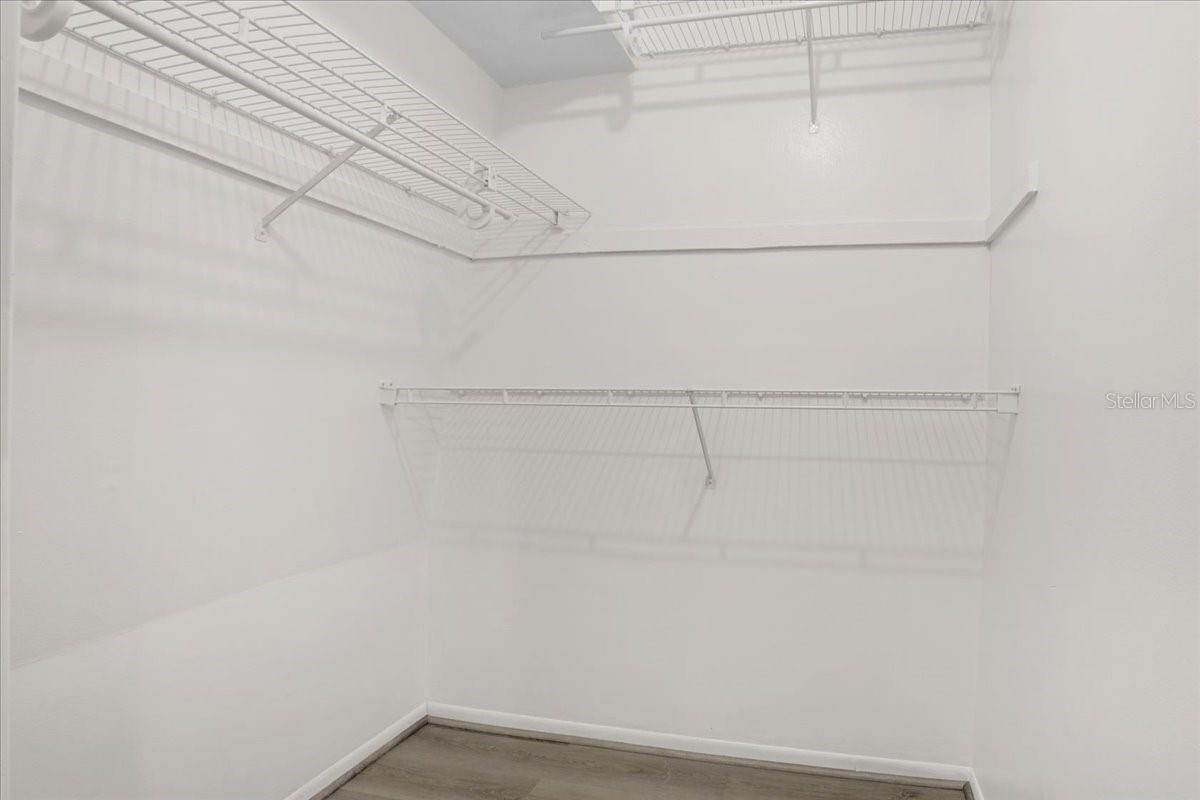 Image 15 of 23 For 1700 16th Court E30