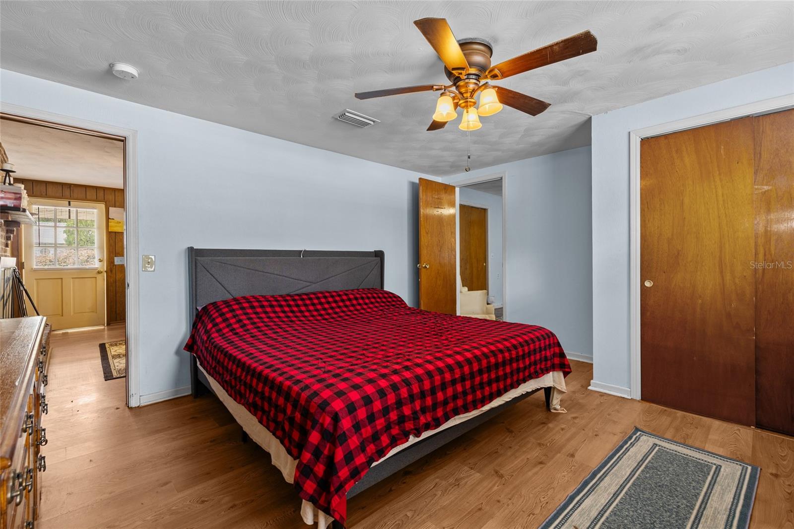 Image 17 of 24 For 207 Senter Avenue Nw