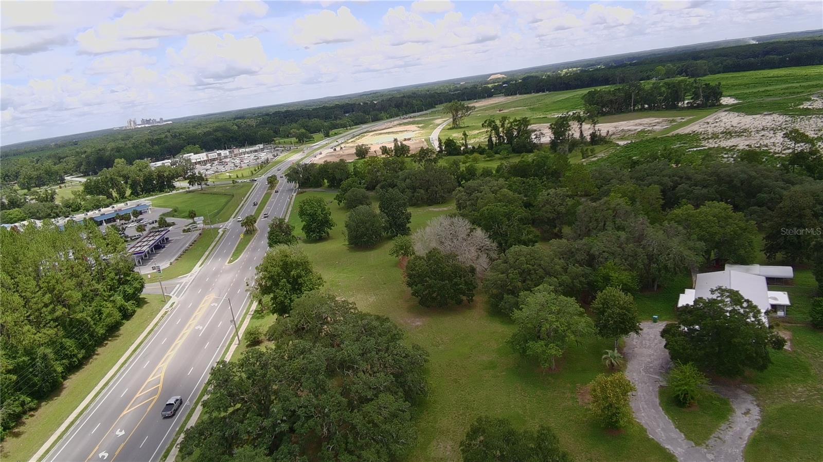 Image 5 of 19 For 24206 Doc Karelas Drive