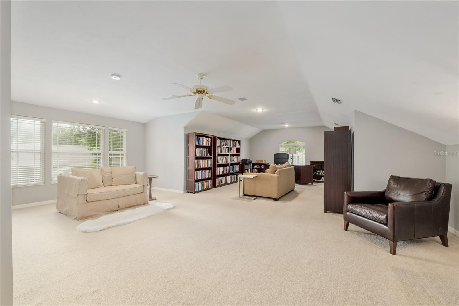 Image 49 of 90 For 1129 89th Street
