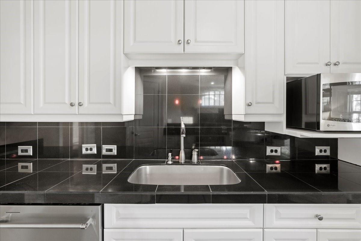 Image 17 of 48 For 8488 11th Road