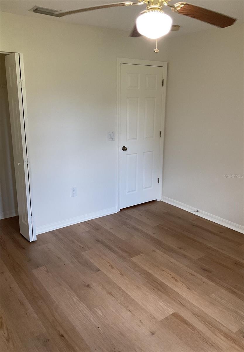 Image 18 of 31 For 1035 89th Drive