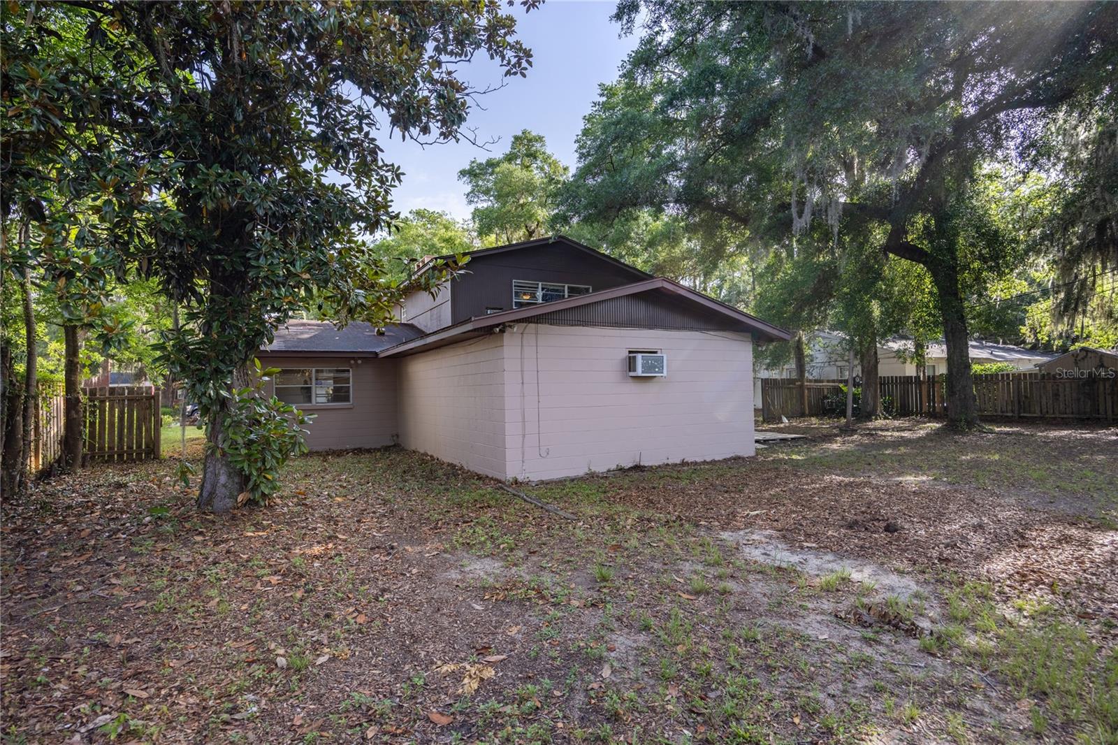 Image 41 of 49 For 2147 7th Place