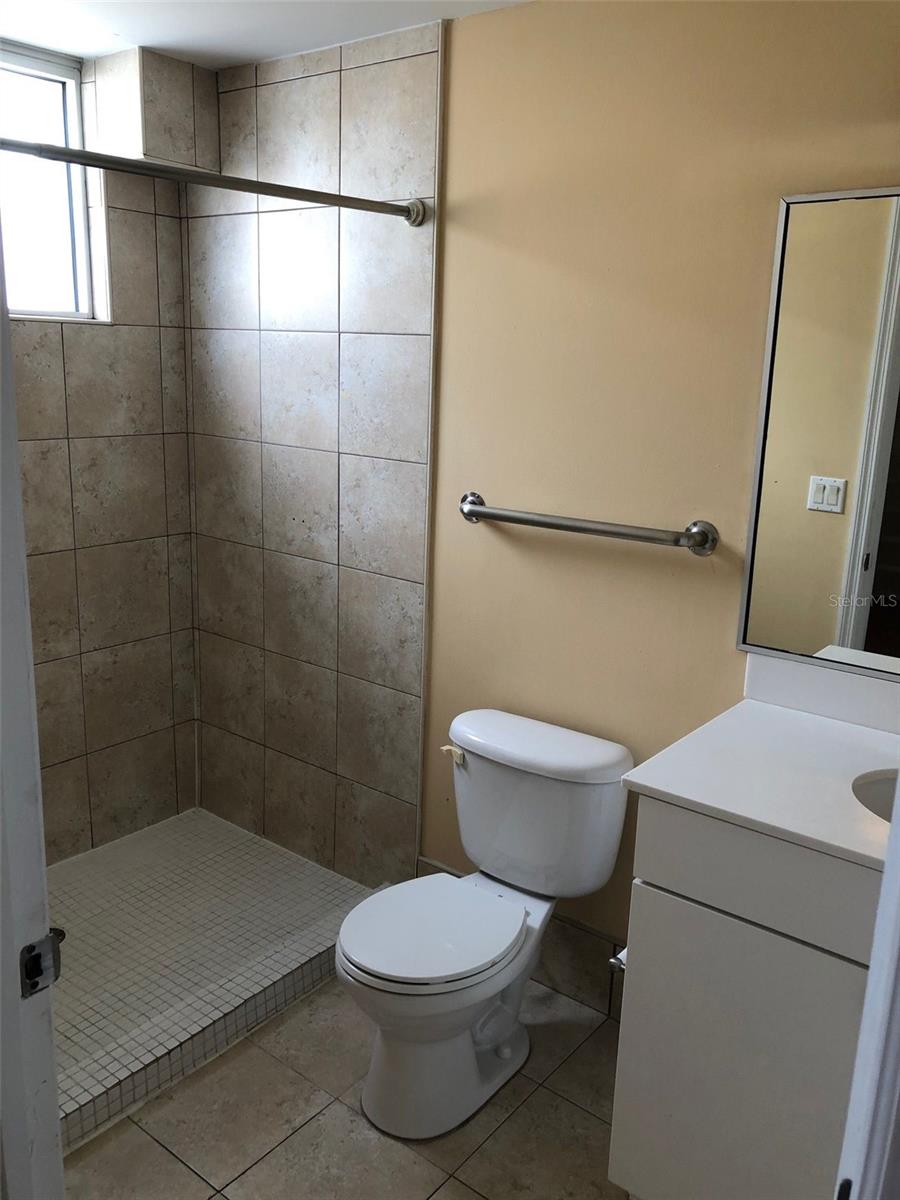 Image 19 of 20 For 2515 35th Place 215