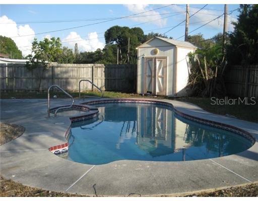 Image 2 of 67 For 9910 Santa Fe Avenue