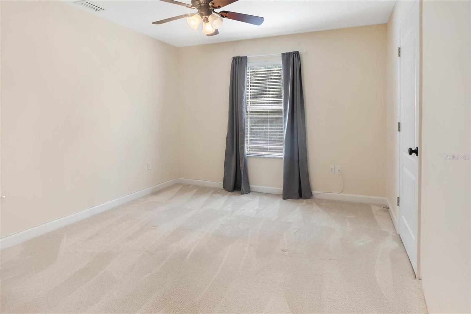 Image 40 of 67 For 9910 Santa Fe Avenue