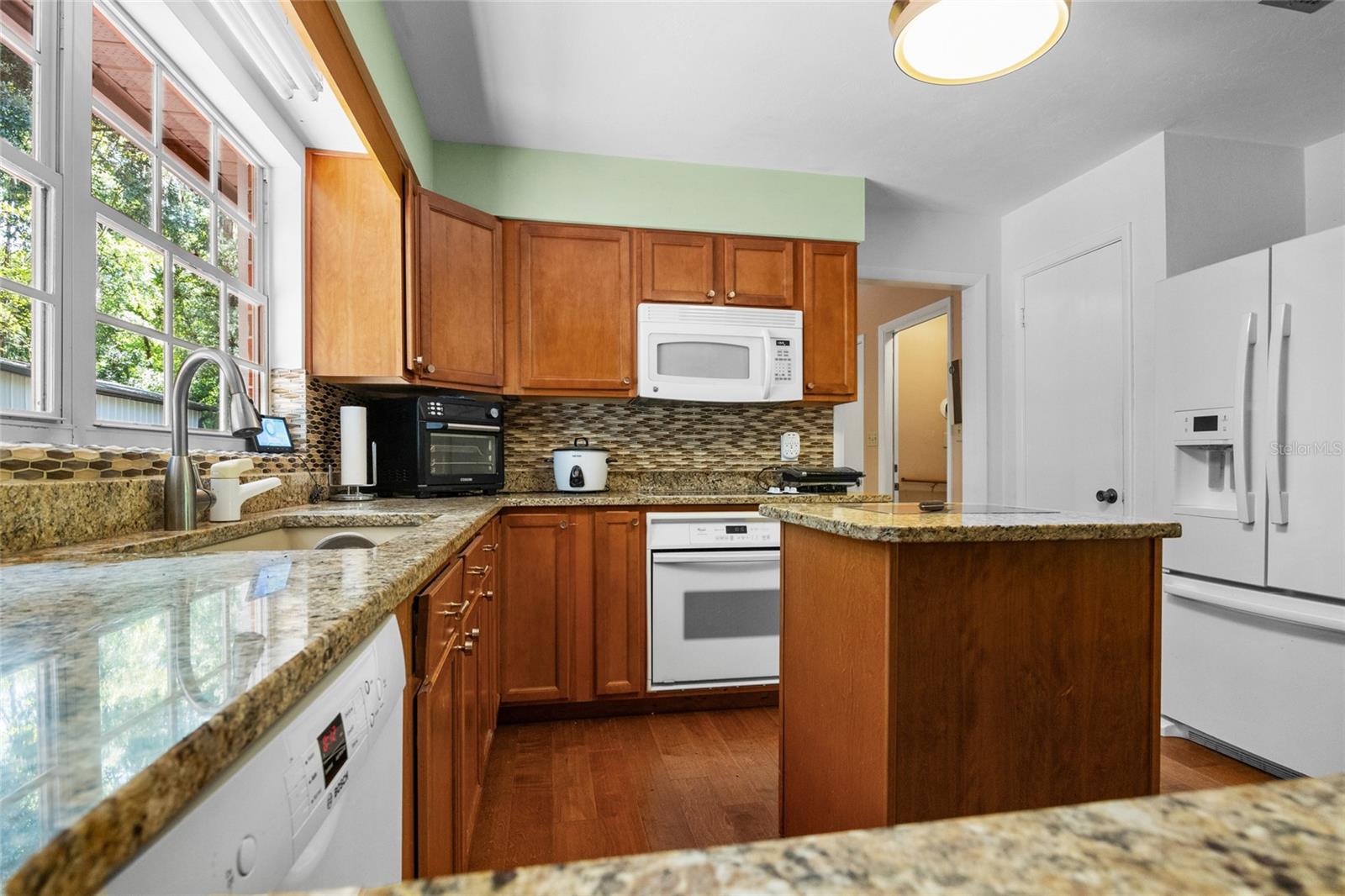 Image 18 of 50 For 2809 81st Street