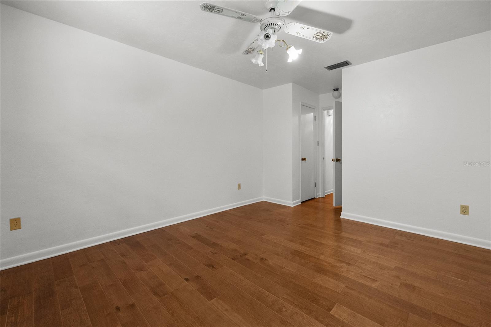 Image 25 of 50 For 2809 81st Street