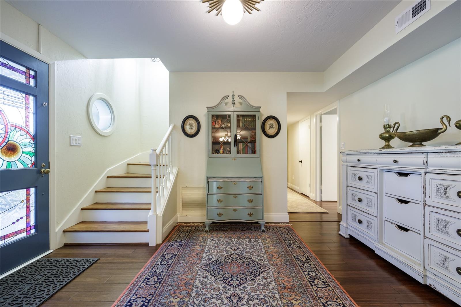 Image 12 of 71 For 2006 104th Way