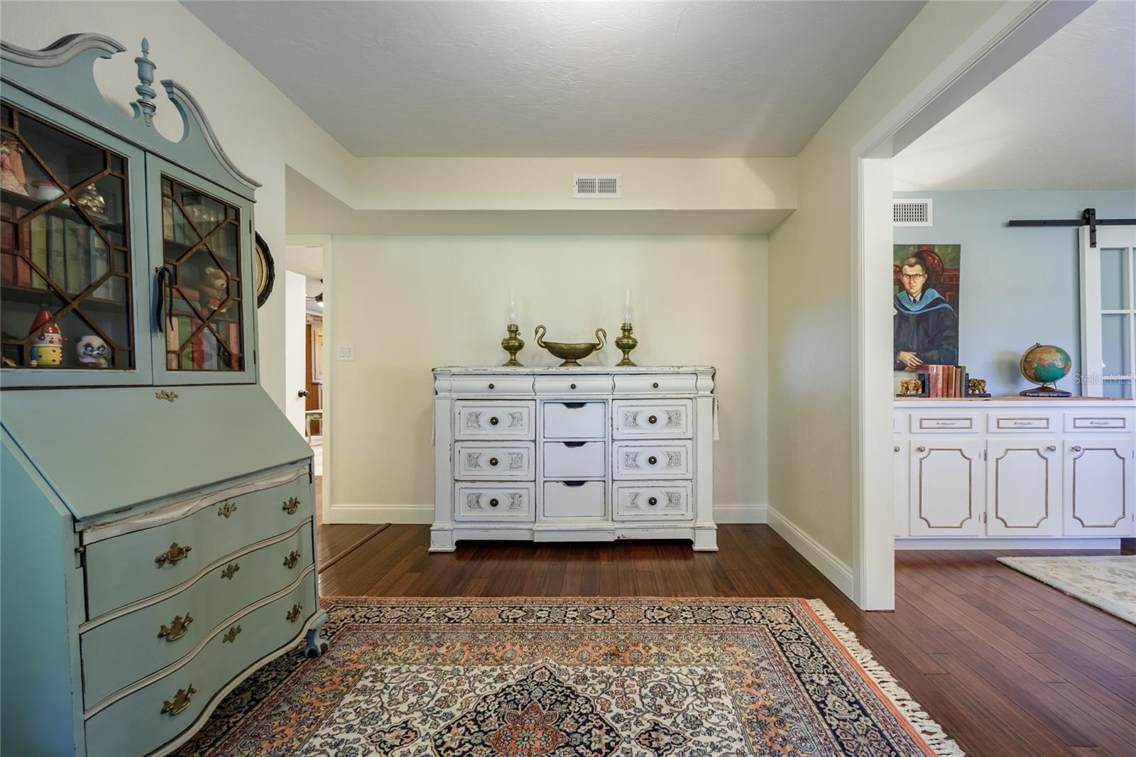 Image 13 of 71 For 2006 104th Way