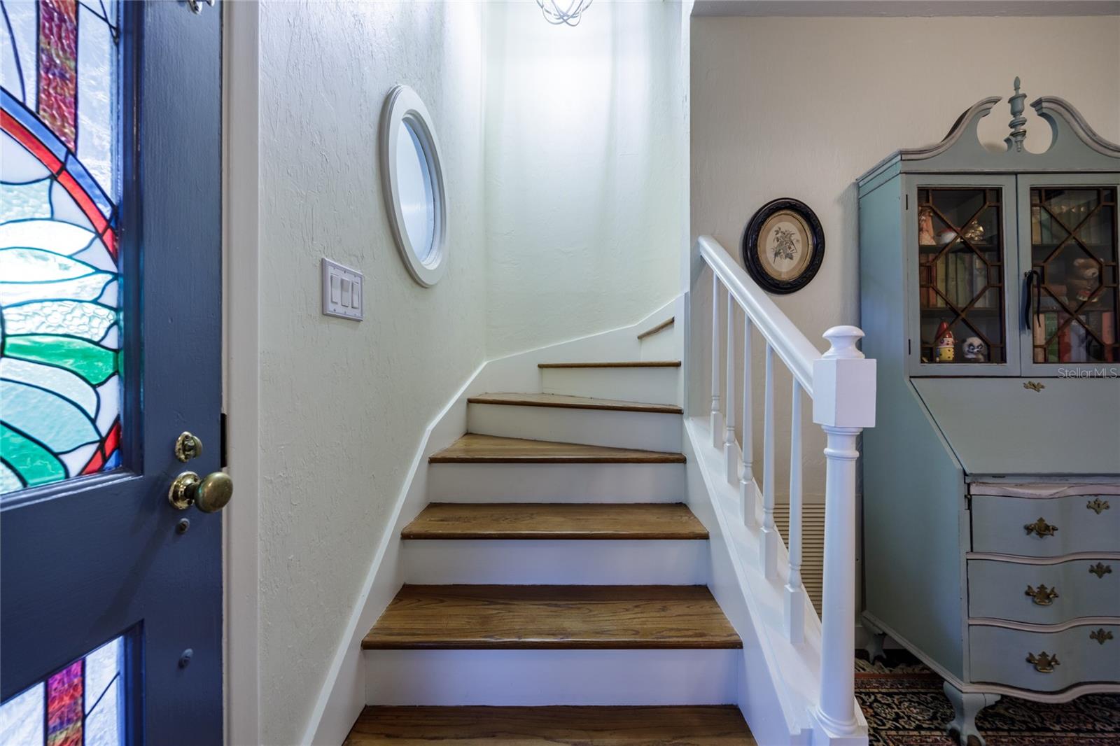 Image 37 of 71 For 2006 104th Way