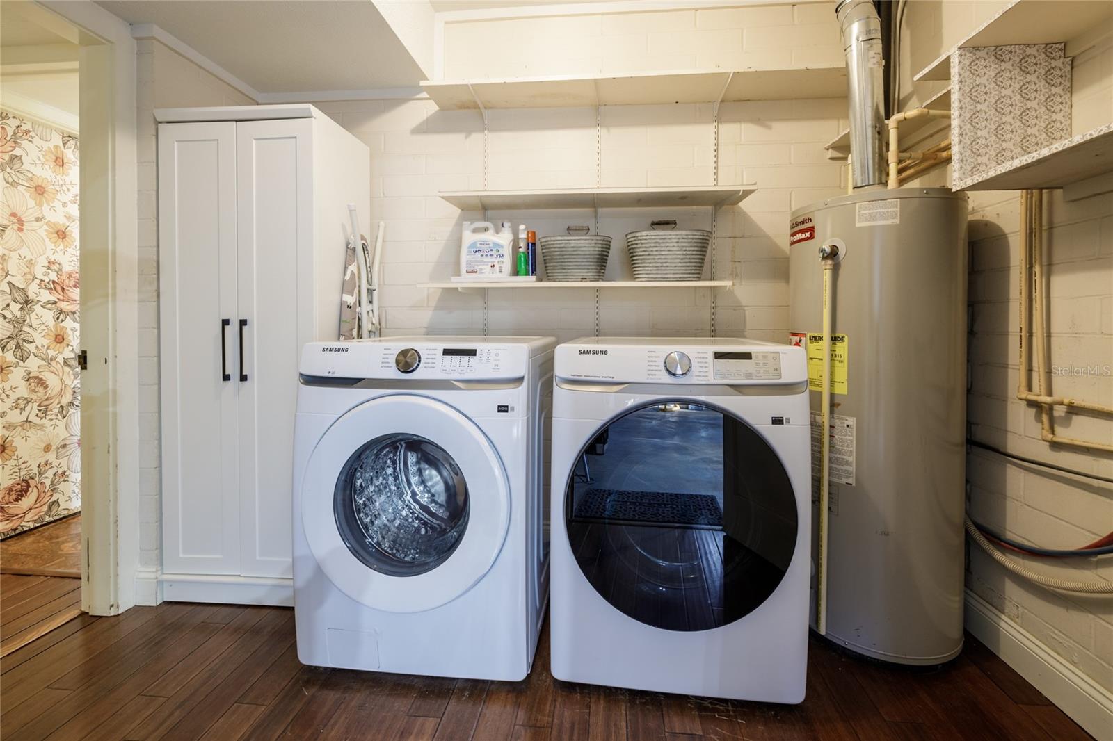 Image 58 of 71 For 2006 104th Way