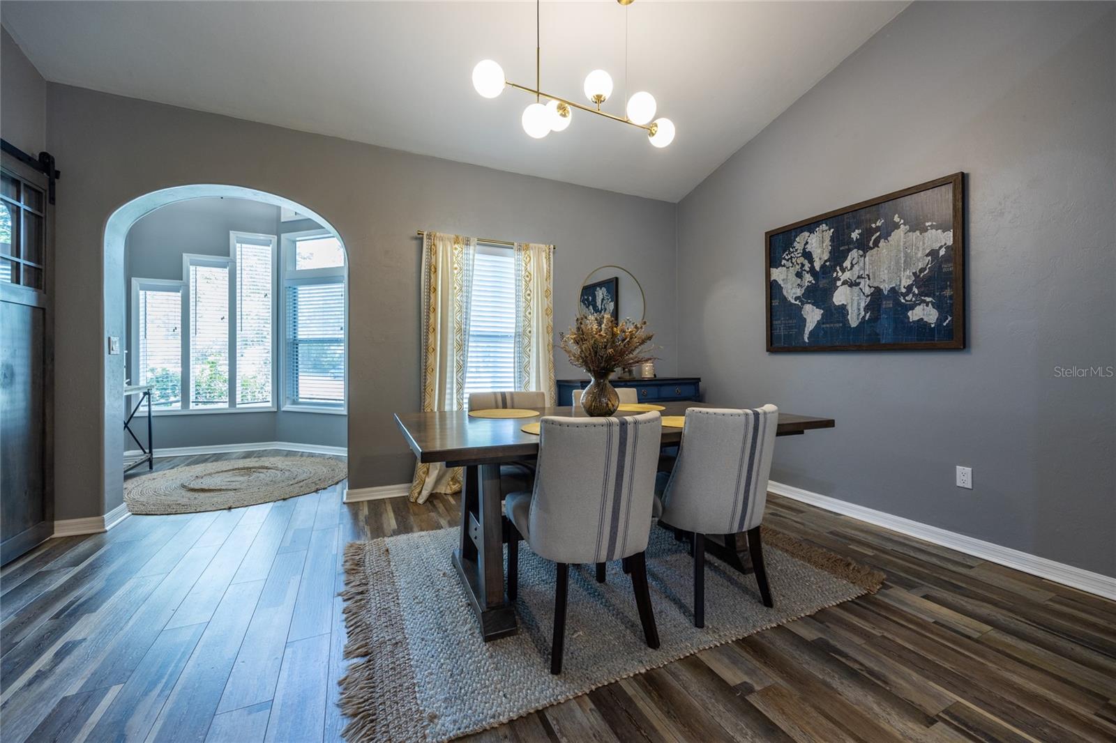 Image 7 of 26 For 9911 24th Place