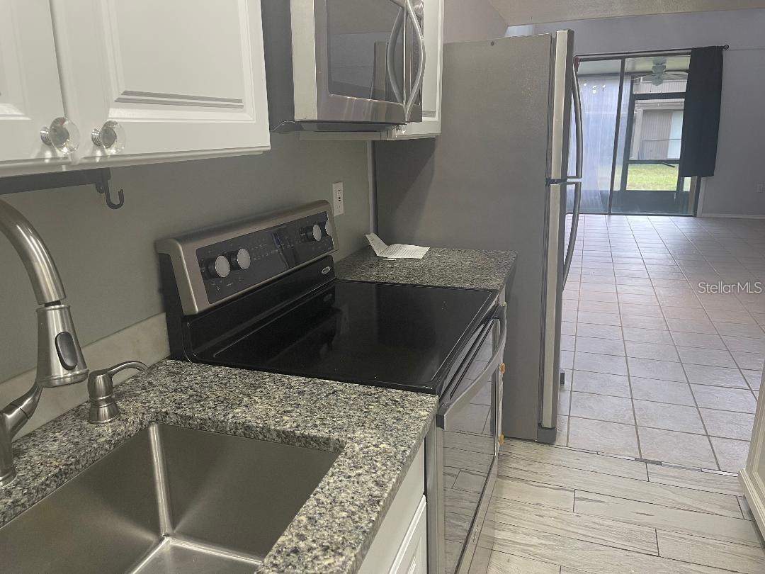 Image 5 of 11 For 703 75th Street 101