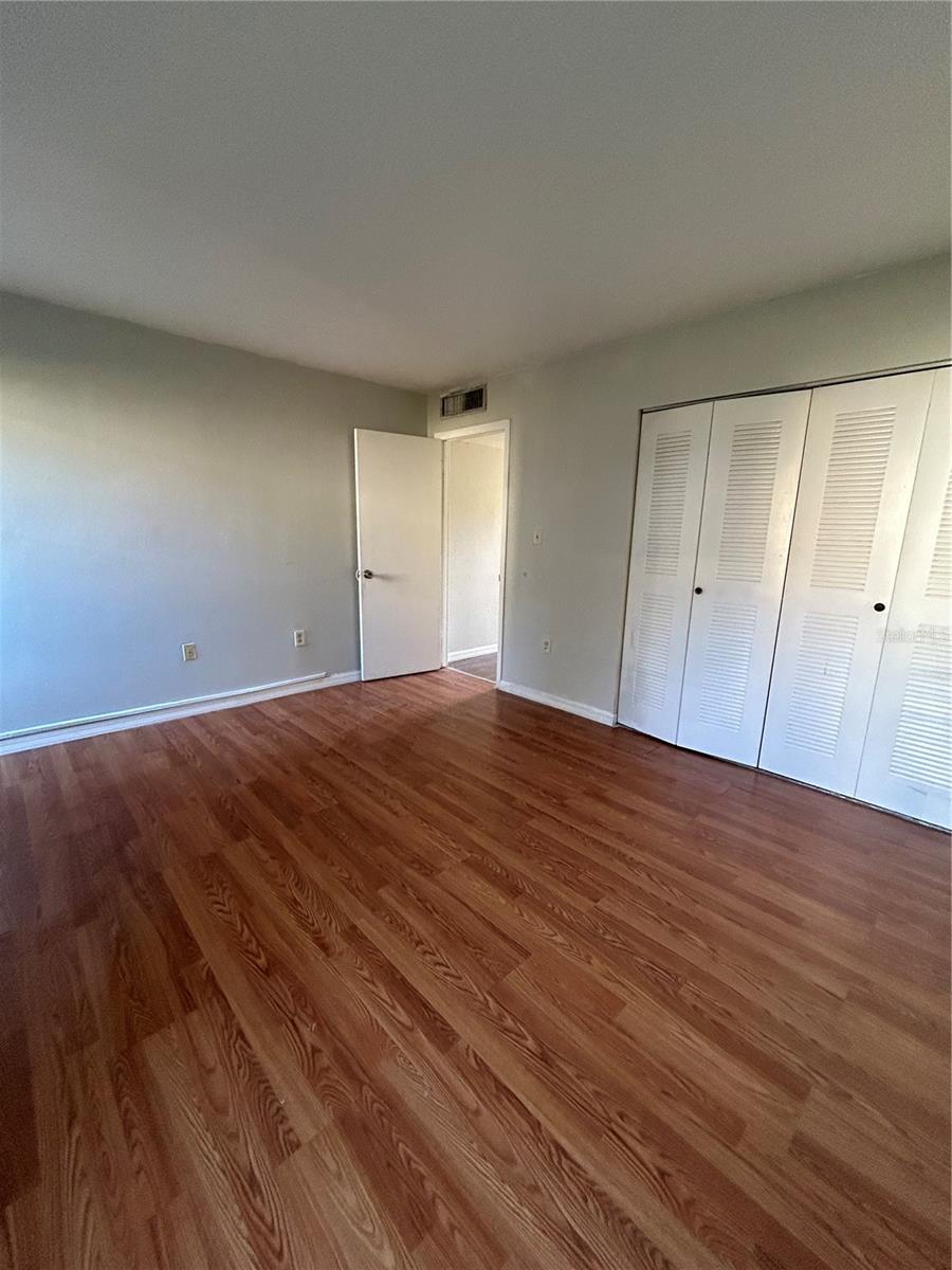 Image 11 of 19 For 2811 Archer Road X203