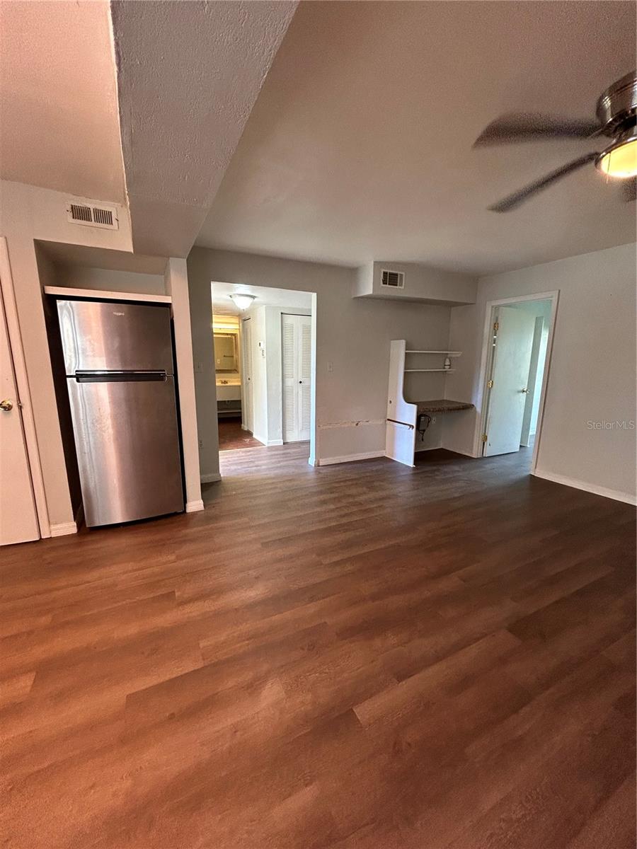 Image 8 of 19 For 2811 Archer Road X203