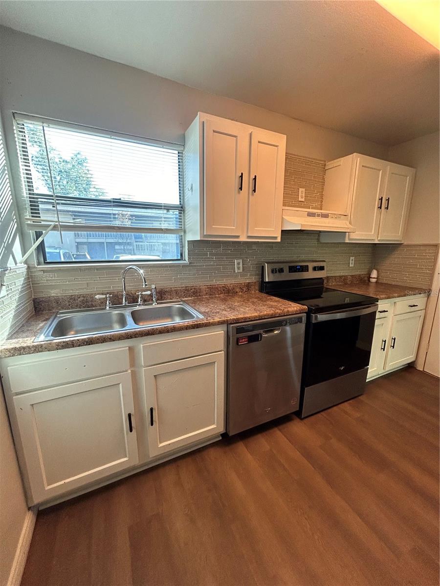 Image 9 of 19 For 2811 Archer Road X203