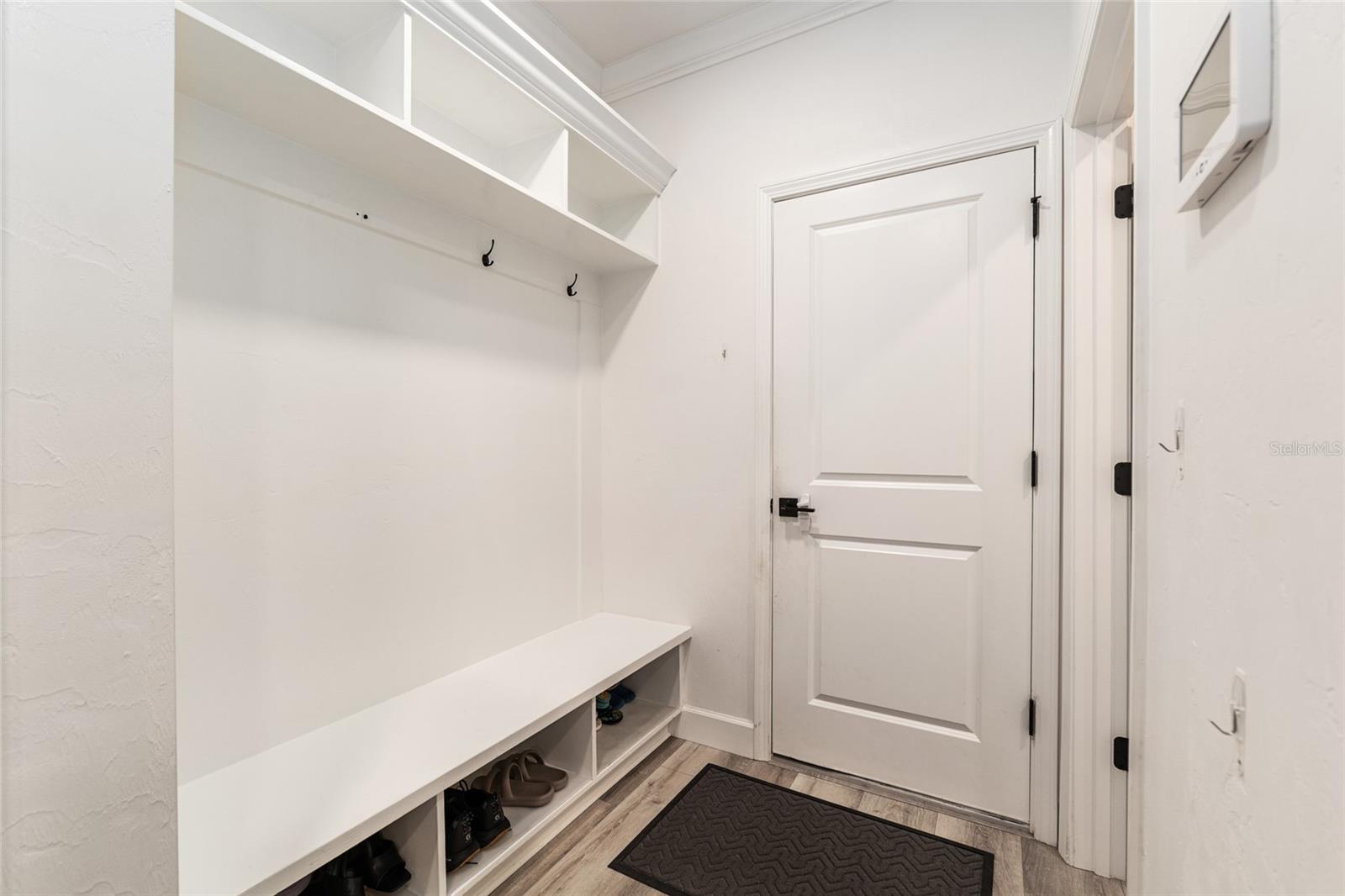 Image 27 of 97 For 1425 67th Drive
