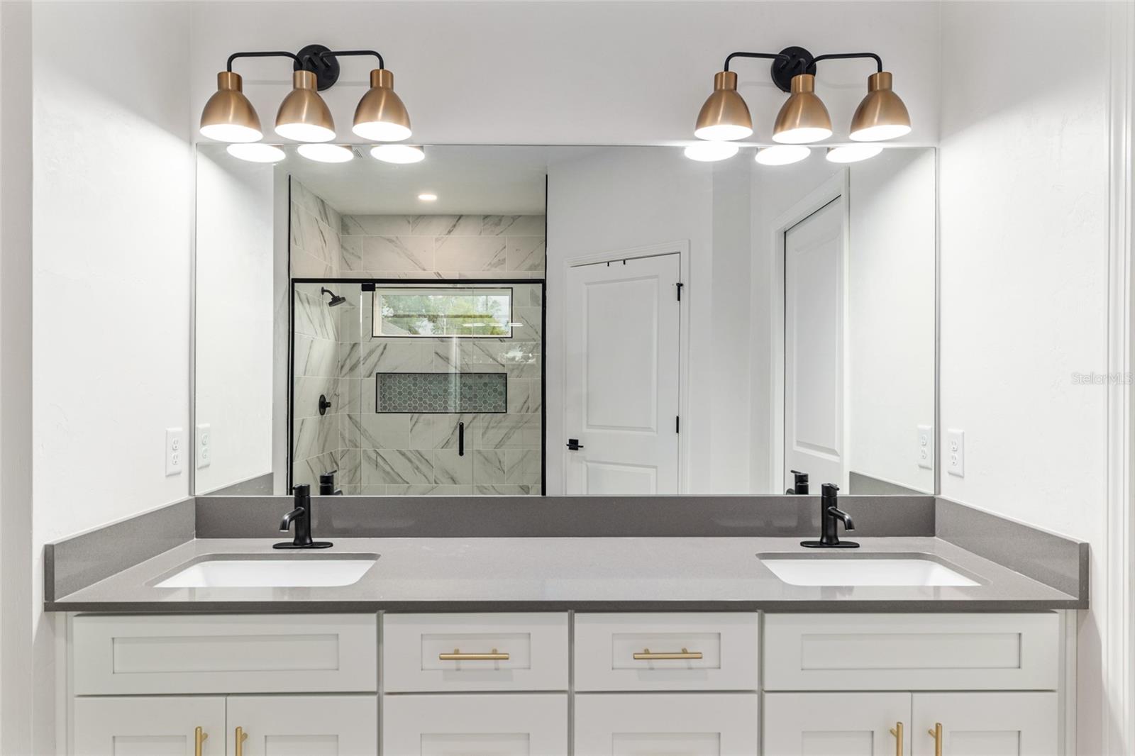 Image 36 of 97 For 1425 67th Drive