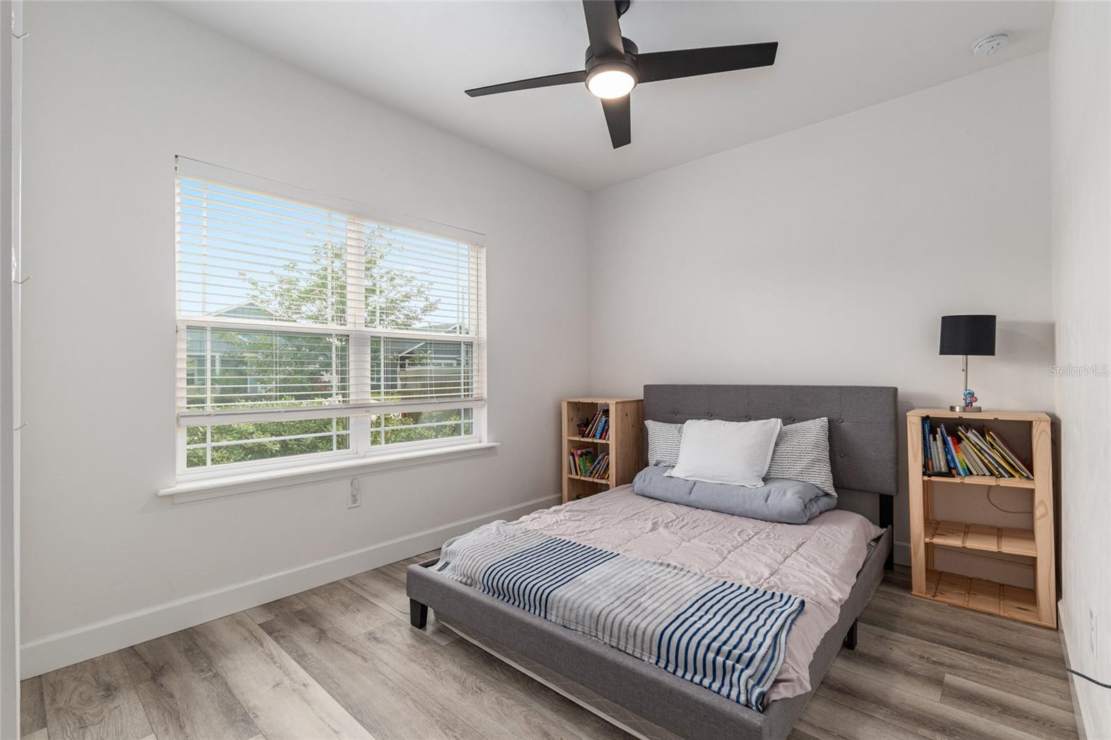 Image 43 of 97 For 1425 67th Drive