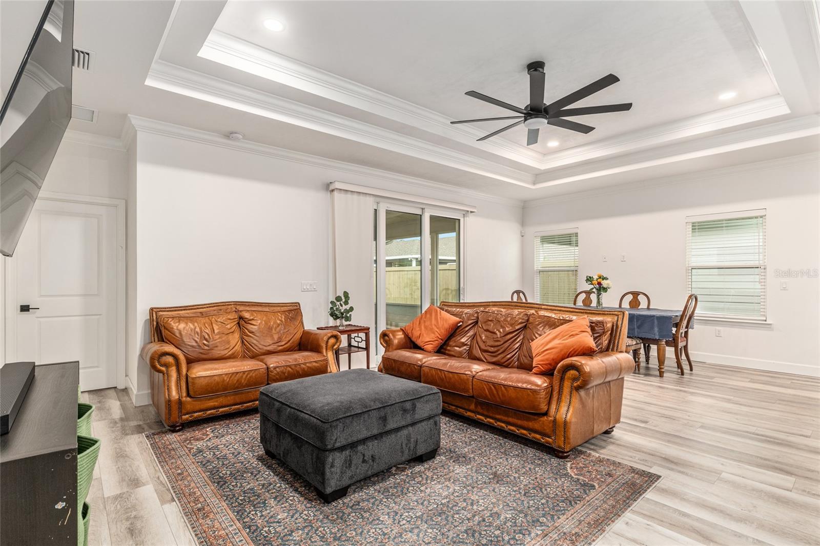 Image 9 of 97 For 1425 67th Drive