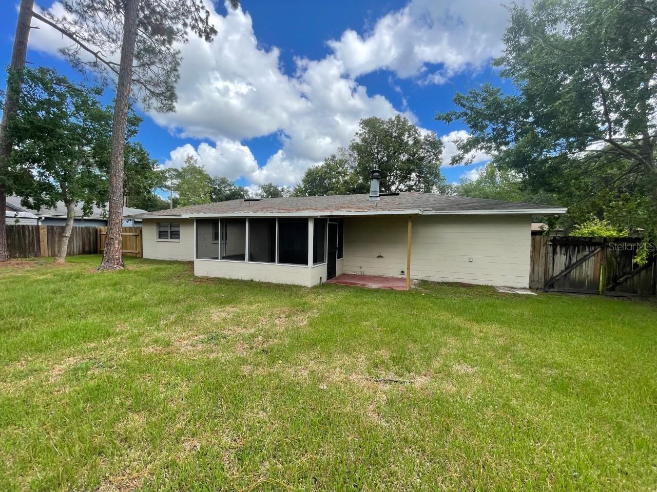 Image 20 of 21 For 2526 54th Boulevard