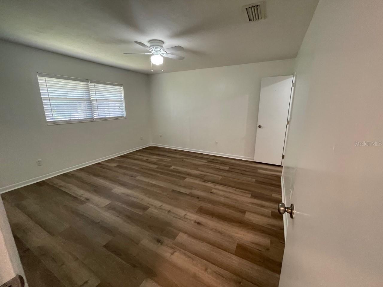 Image 9 of 21 For 2526 54th Boulevard