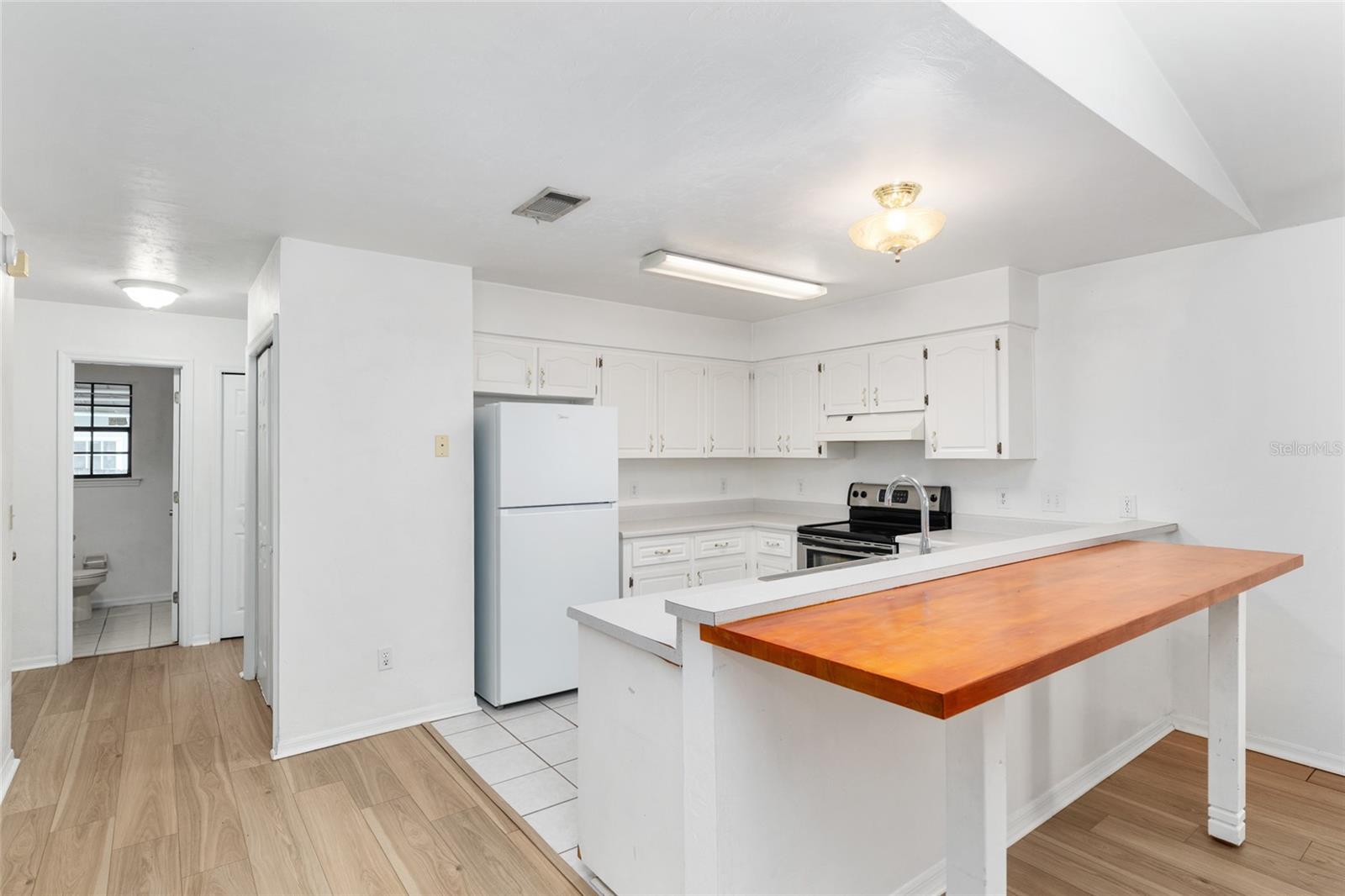 Image 16 of 56 For 2963 40th Avenue