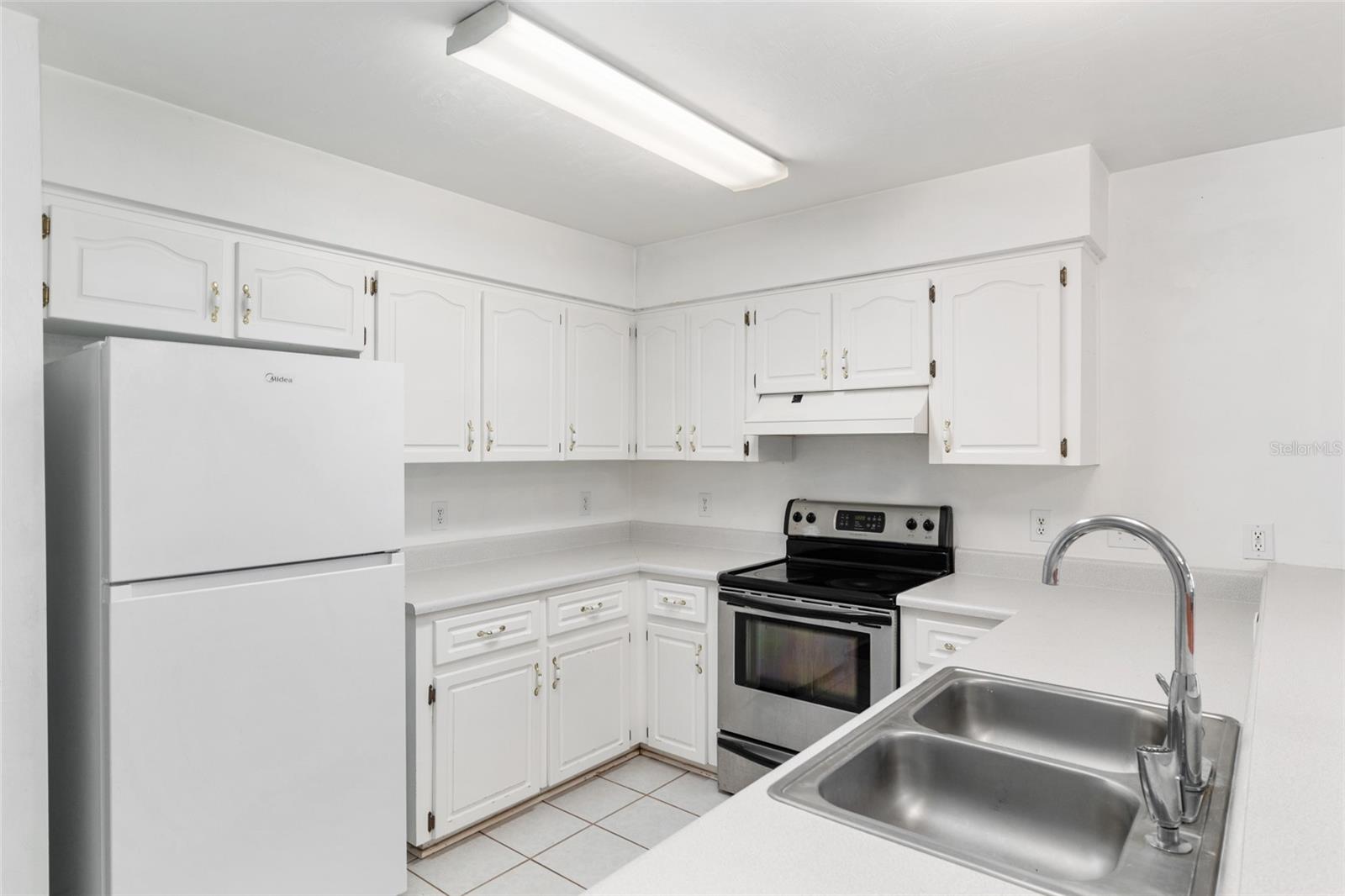 Image 20 of 56 For 2963 40th Avenue