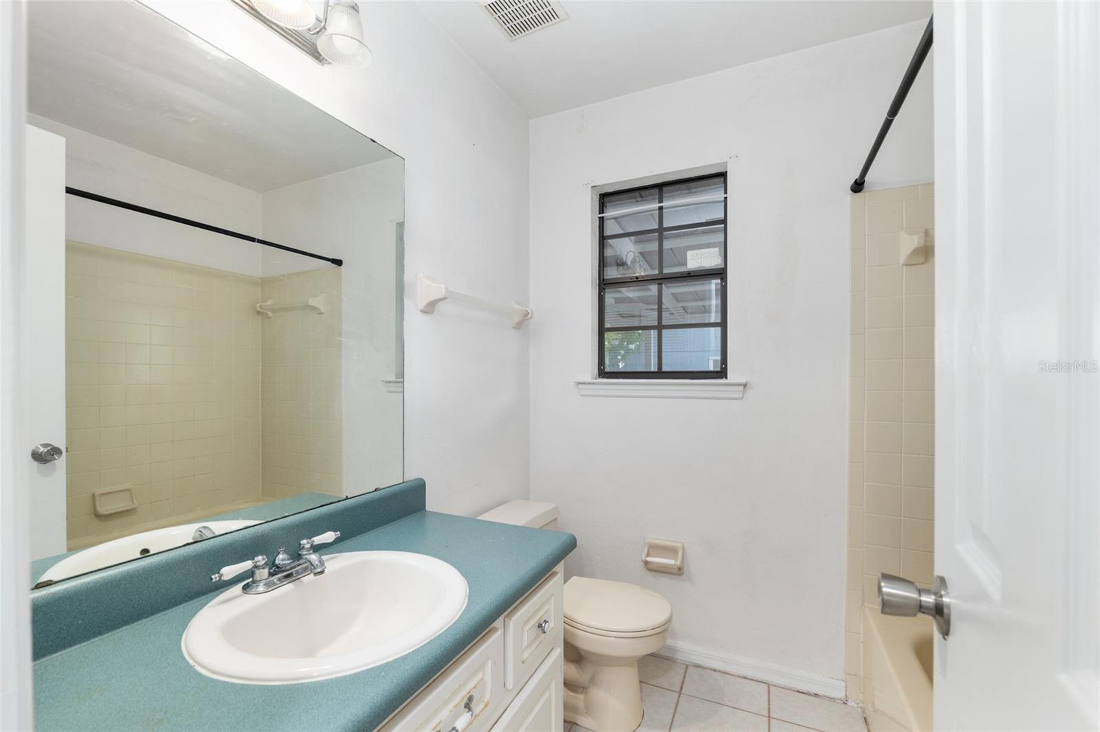 Image 33 of 56 For 2963 40th Avenue