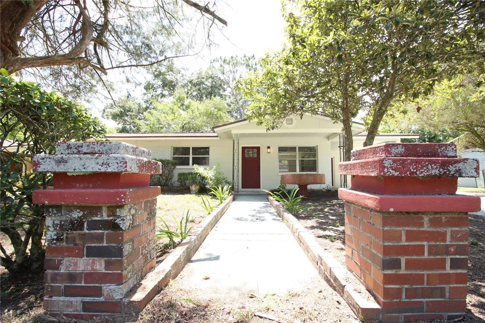 Image 2 of 19 For 706 24th Street