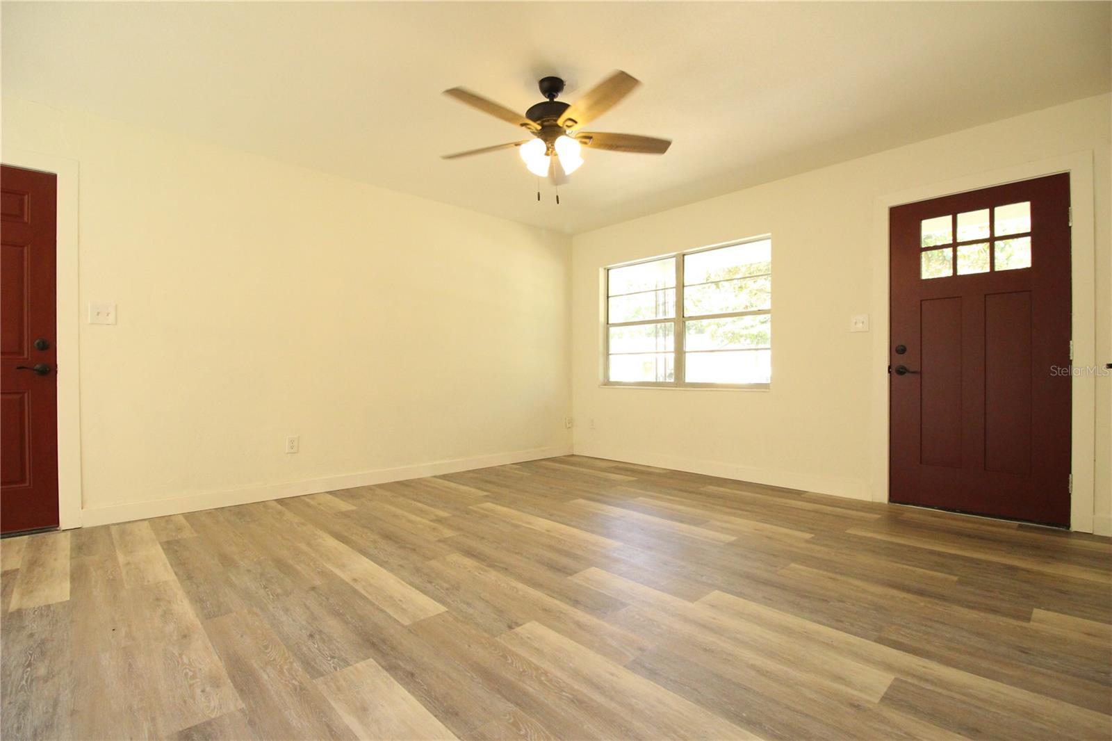 Image 6 of 19 For 706 24th Street