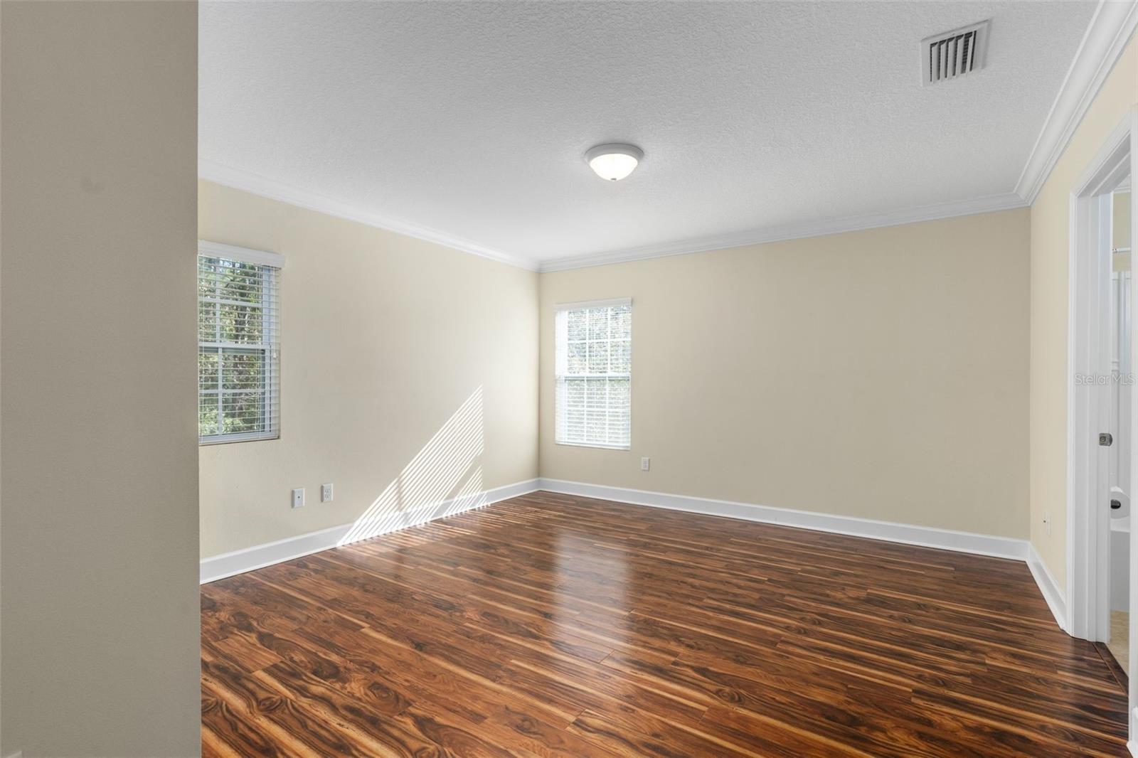 Image 30 of 39 For 7661 20th Drive