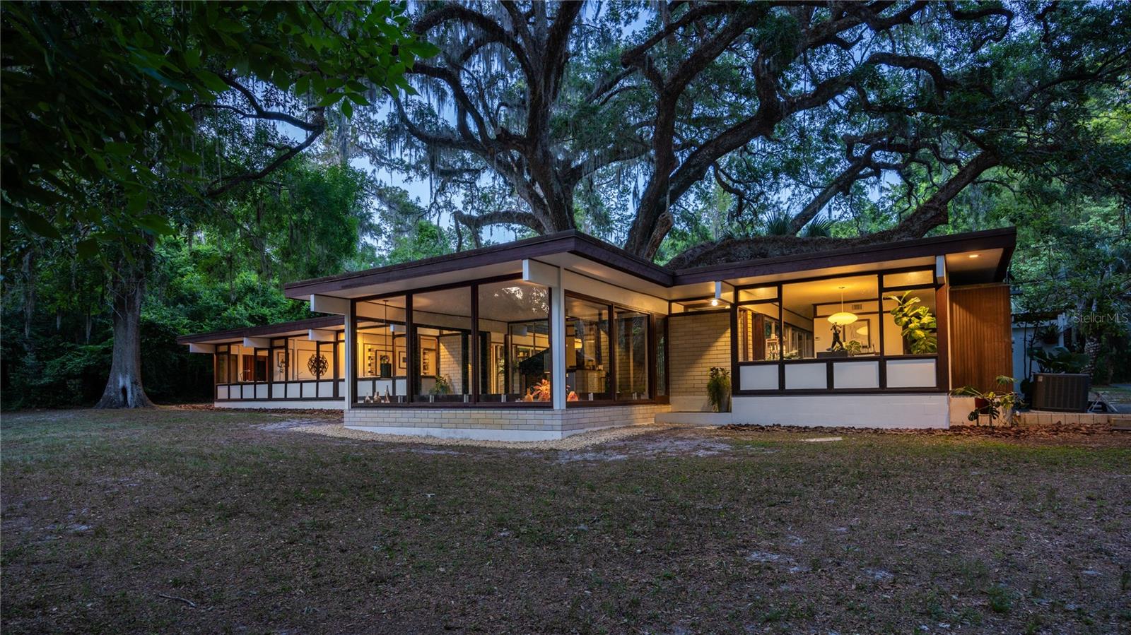 Image 4 of 97 For 1820 64th Way