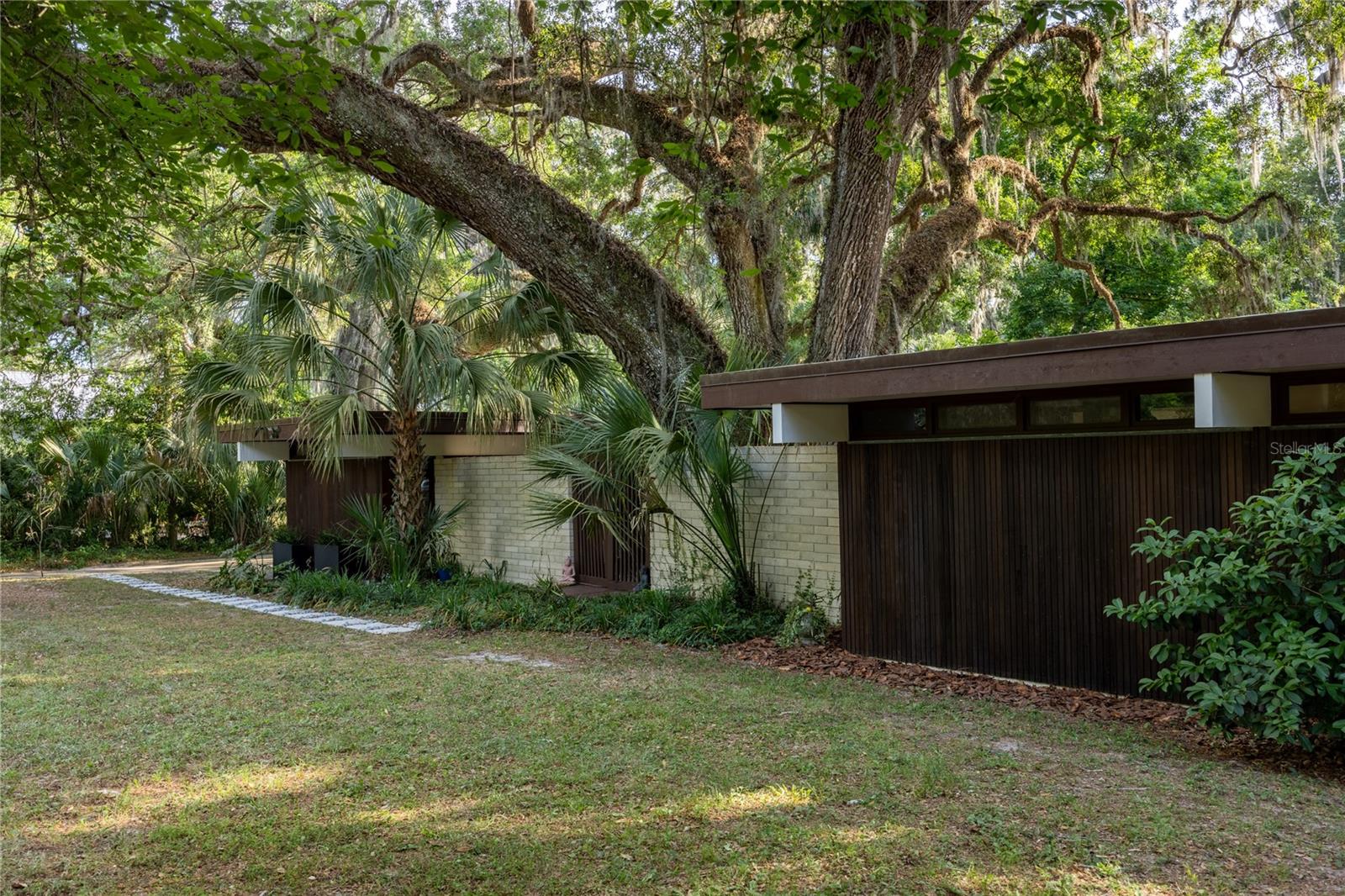 Image 6 of 97 For 1820 64th Way