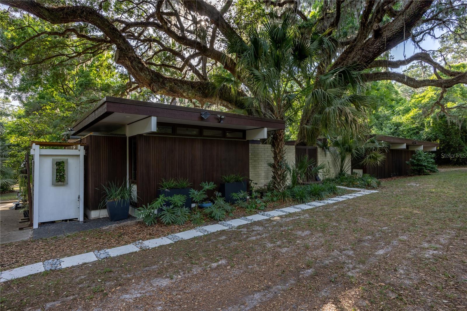 Image 61 of 97 For 1820 64th Way