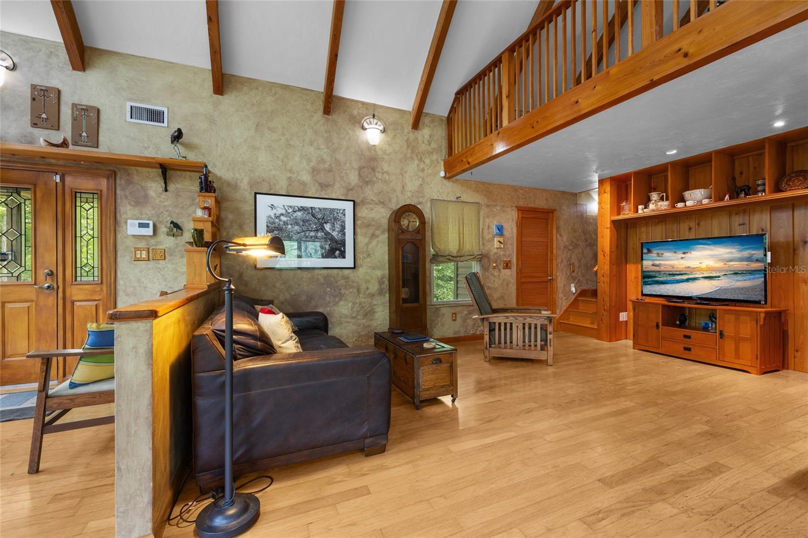 Image 23 of 53 For 174 Meridian Court