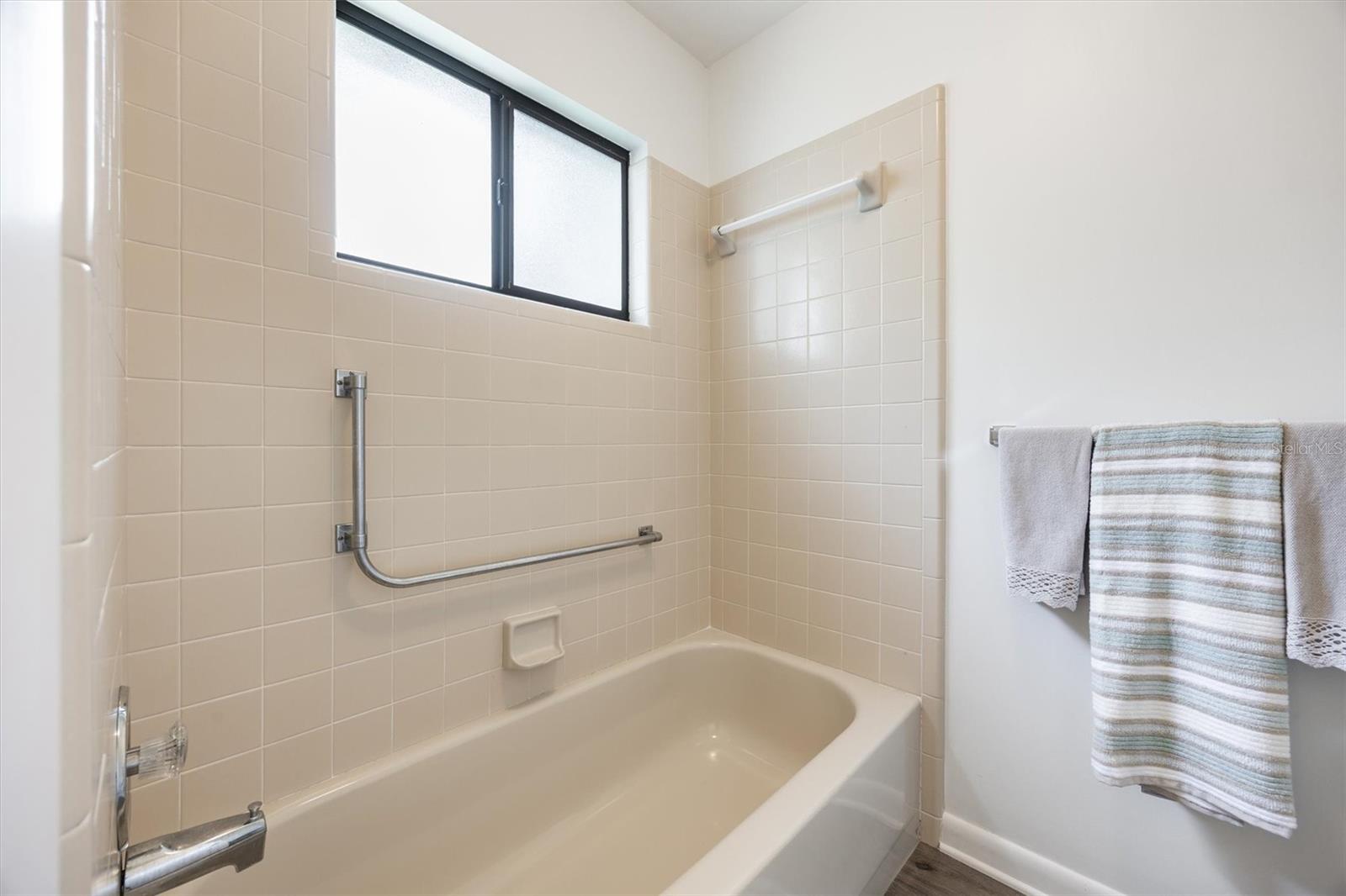Image 23 of 24 For 8525 37th Drive