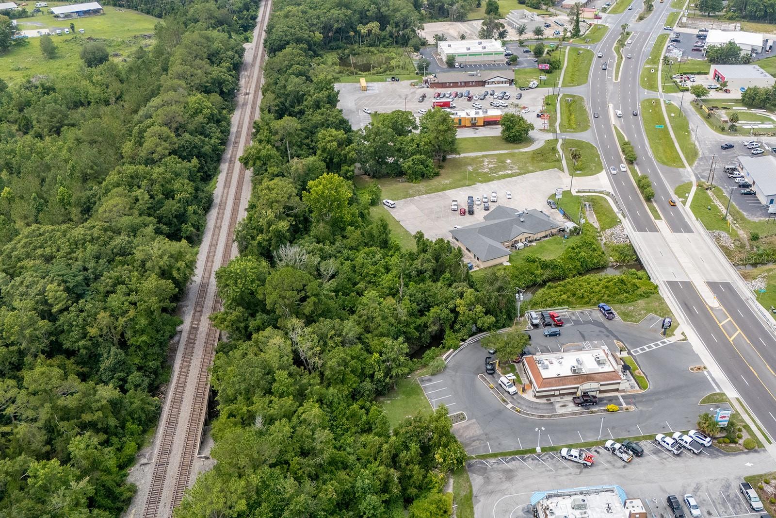 Image 15 of 31 For Walnut Street