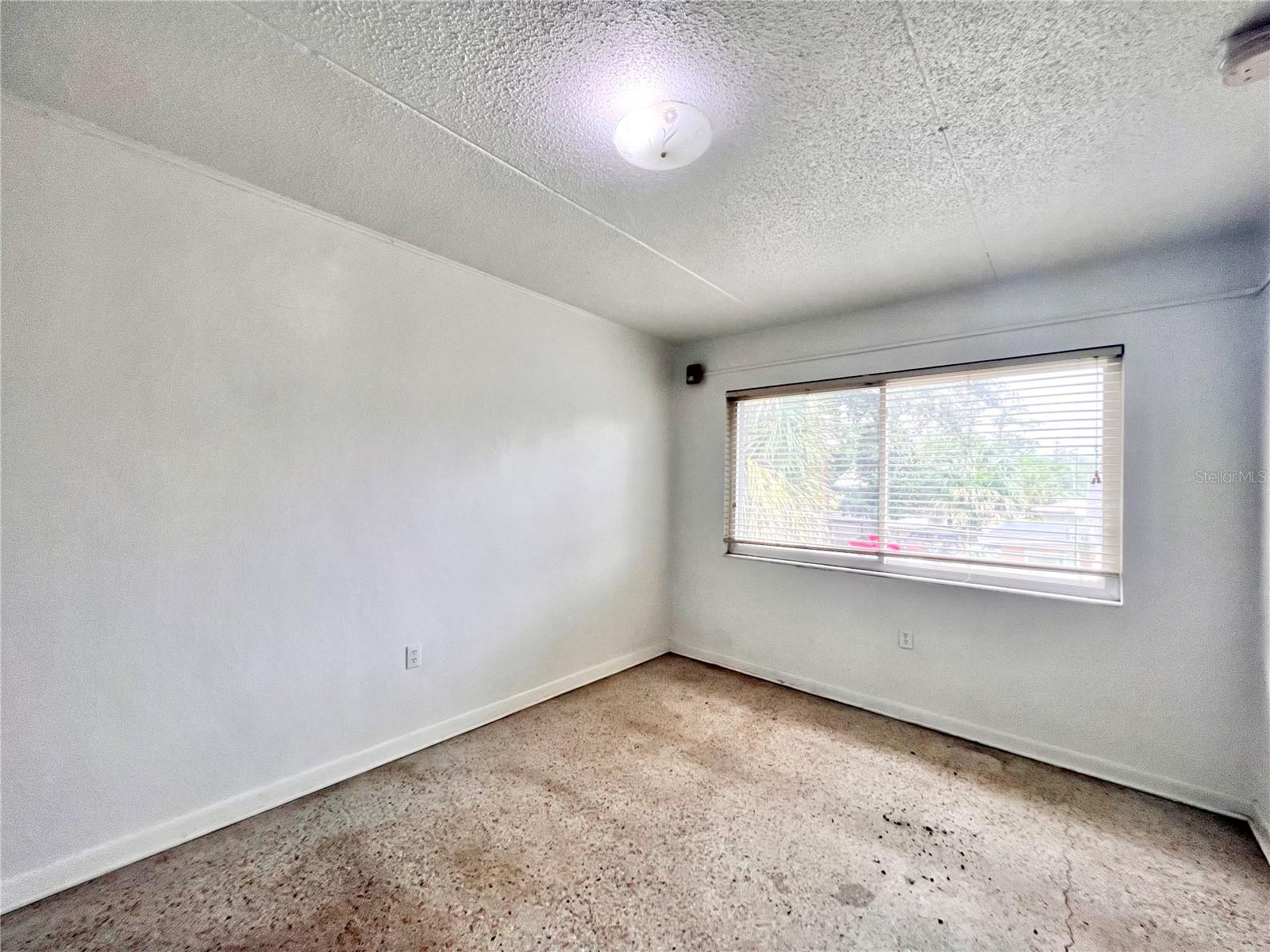 Image 10 of 14 For 1303 6th Street 4