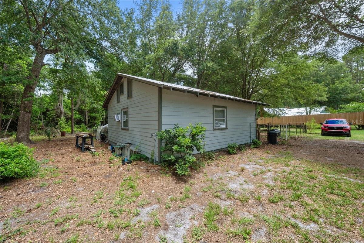 Image 17 of 31 For 21329 111th Avenue