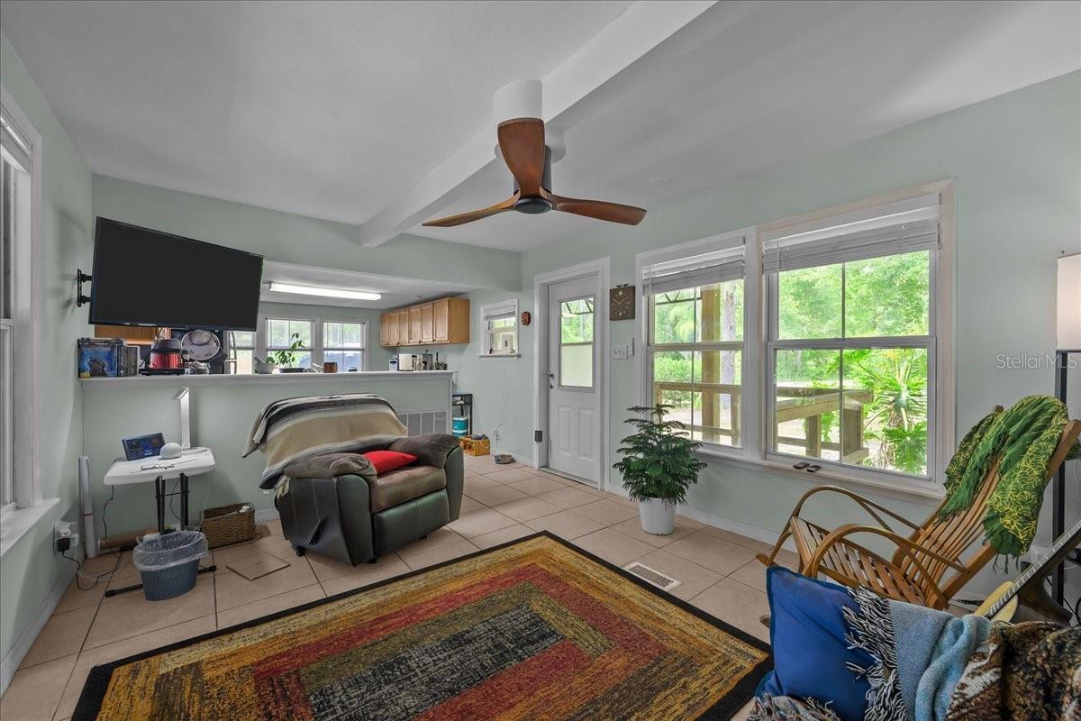 Image 5 of 31 For 21329 111th Avenue