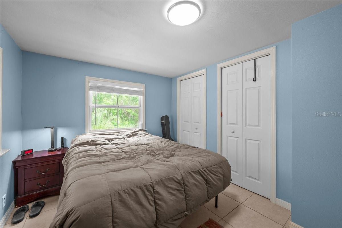 Image 7 of 31 For 21329 111th Avenue