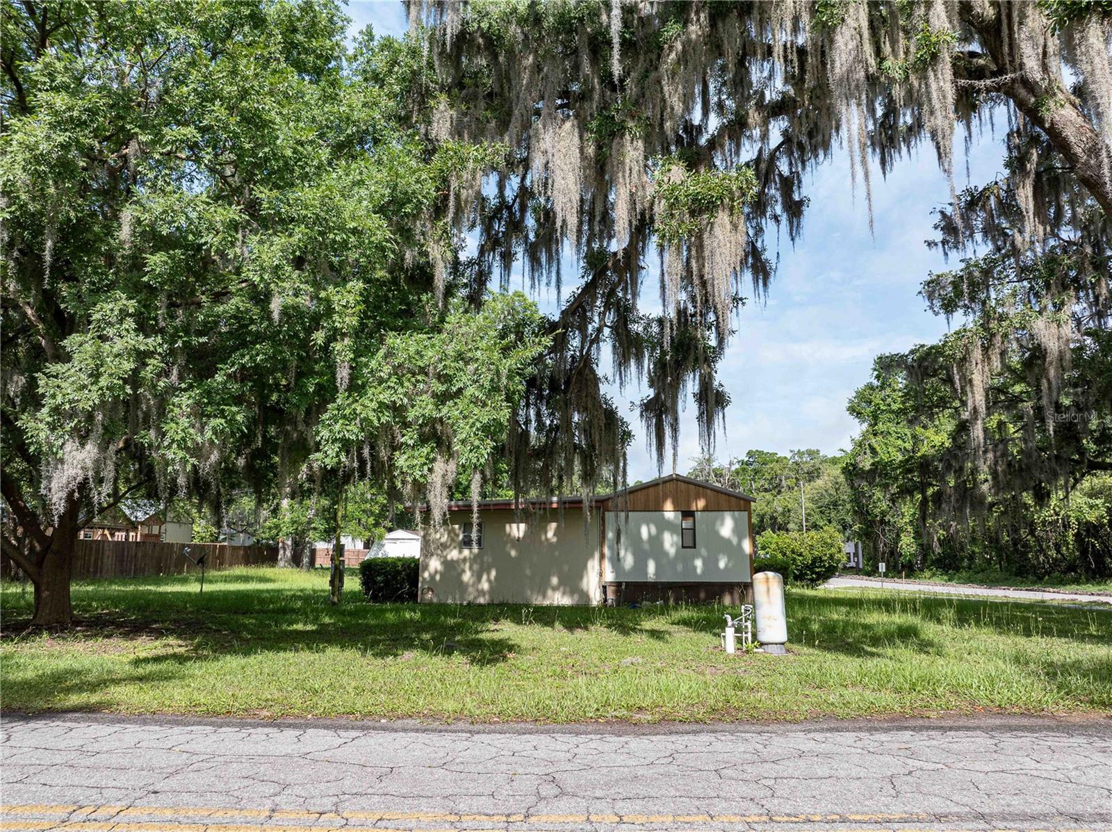 Image 3 of 19 For 438 Dortch Street