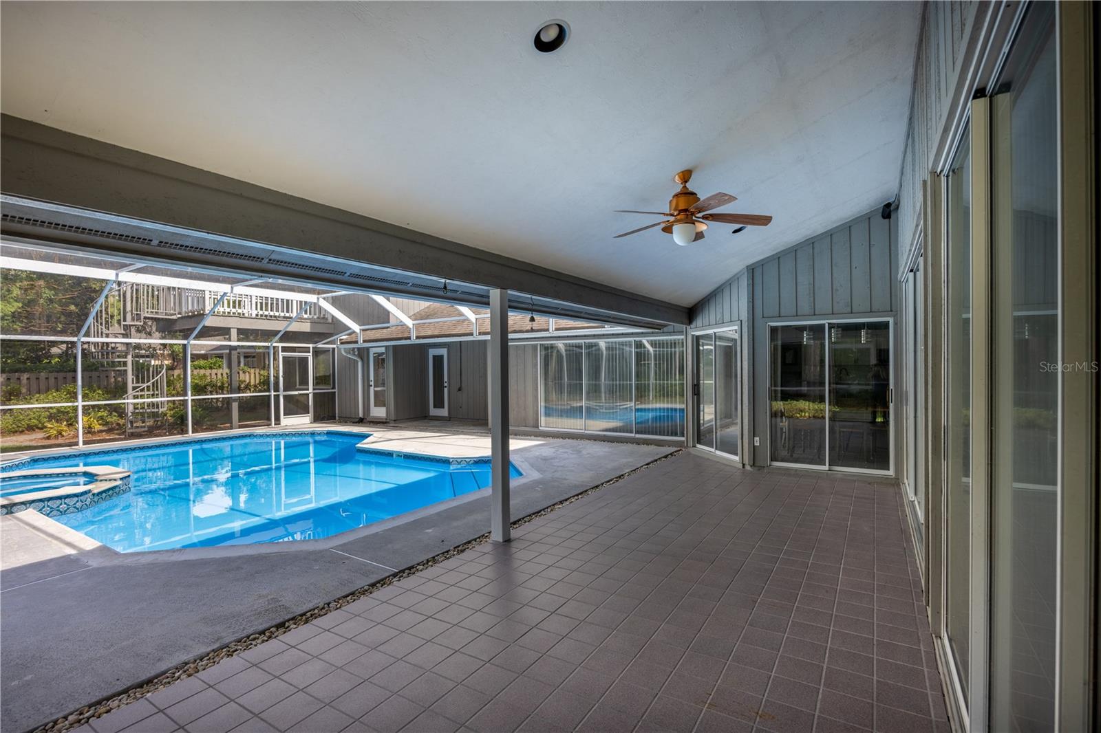 Image 14 of 52 For 4616 57th Drive
