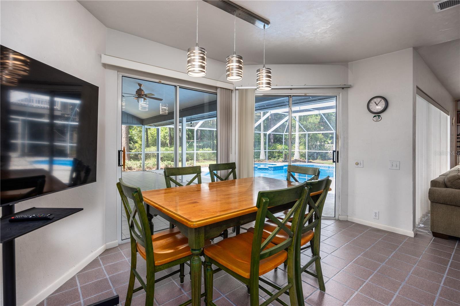 Image 20 of 52 For 4616 57th Drive